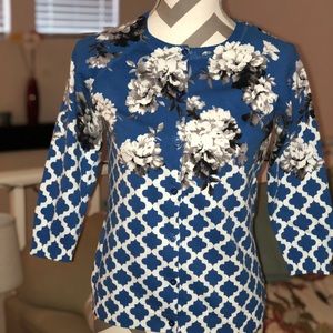 🖤🖤 Isaac Mizrahi Floral Cardigan 🖤🖤